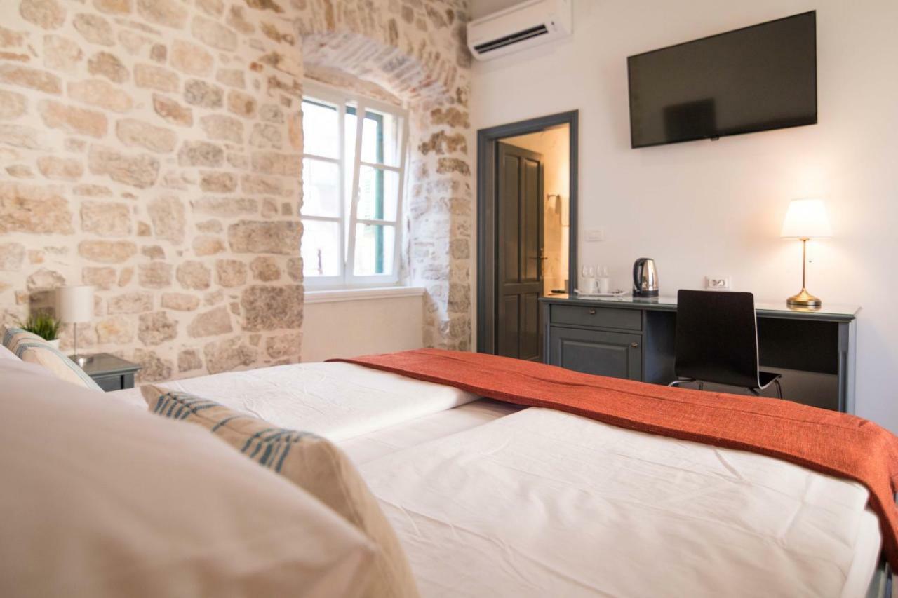 Mediterraneo Luxury Rooms Sibenik Exterior photo
